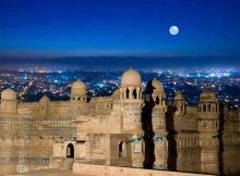 Stock brokers in Gwalior